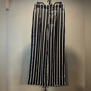 NWOT Women's Black and White Striped Pants